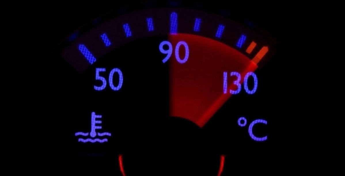اسباب ارتفاع حرارة السيارة عند السرعة