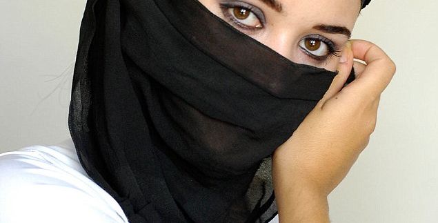 إمرأة سعودية (Alamy)