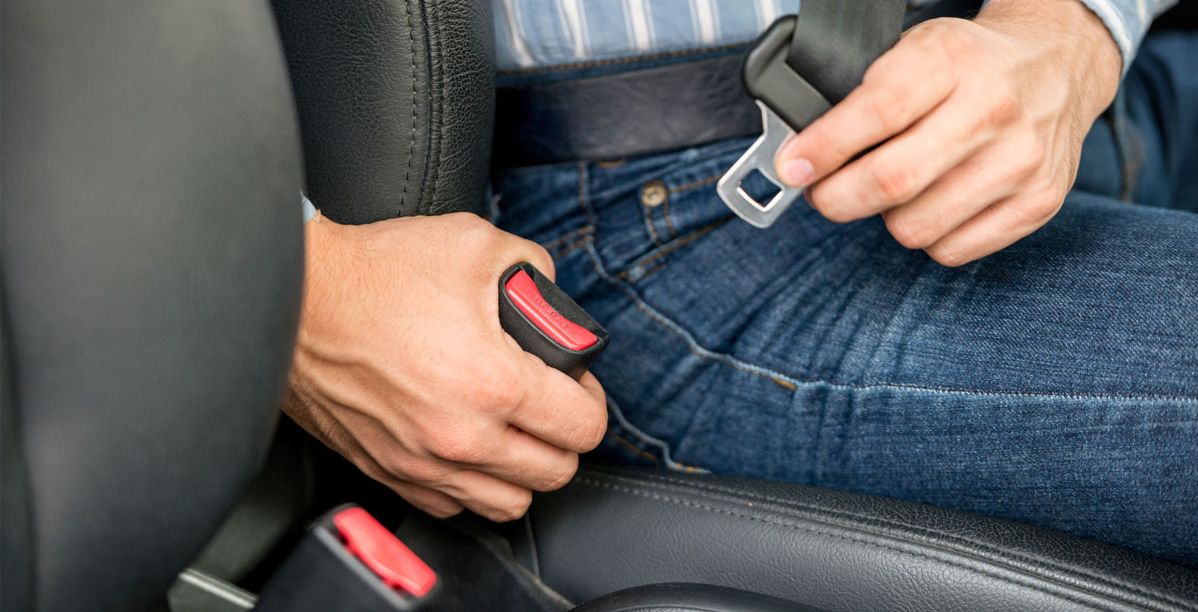 كيف يحميك حزام الامان عند حوادث السير